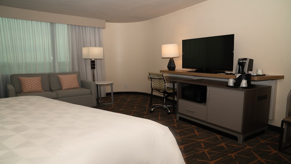 Holiday Inn New Orleans West Bank Tower by IHG - photo 4