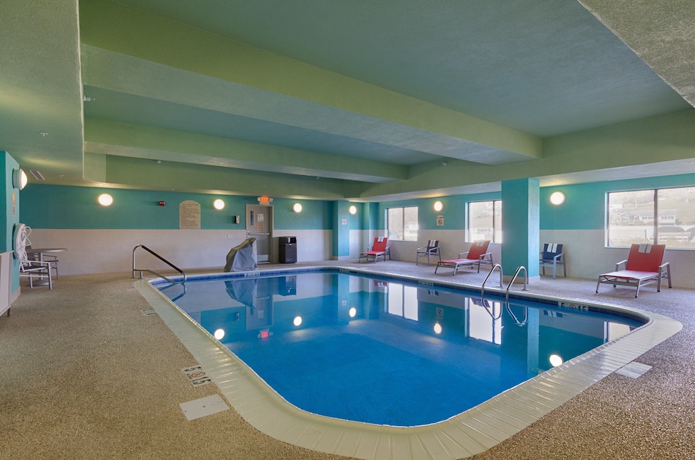 Holiday Inn Express Hotel & Suites Weston by IHG - photo 44