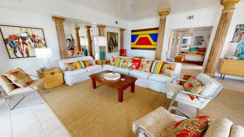 Bay View Villas 209 by Tybee Beach Vacation Rentals — 4-Star Luxury Hotel in Tybee Island, United States