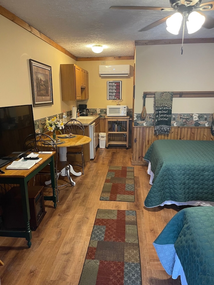 Mountain Aire Cottages & Inn - photo 48