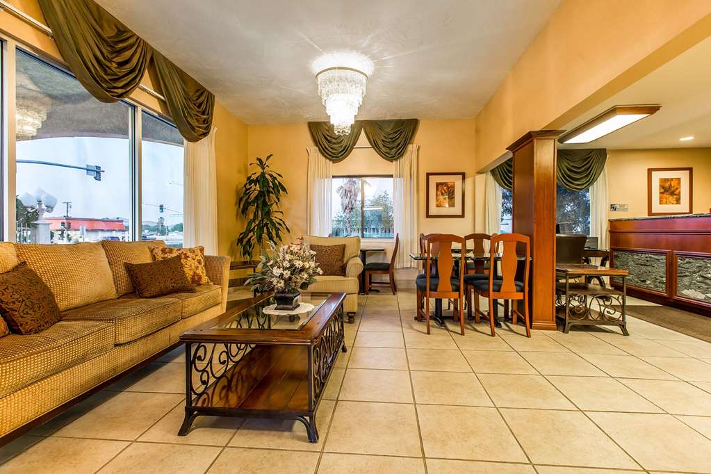 Quality Inn Near China Lake Naval Station - photo 5