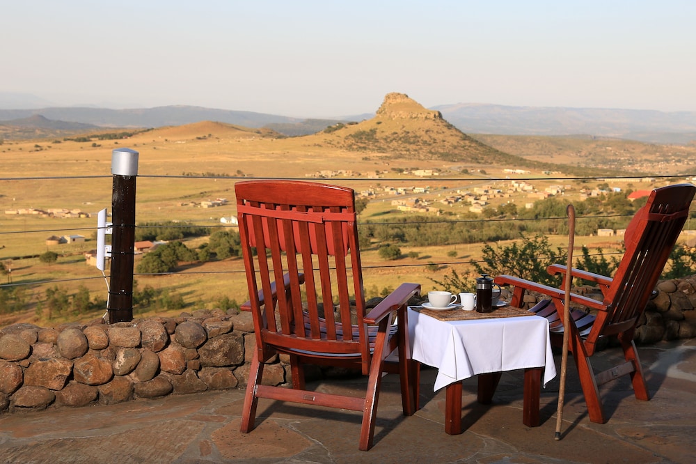 Isandlwana Lodge — 5-Star Luxury Hotel in Durban, South Africa
