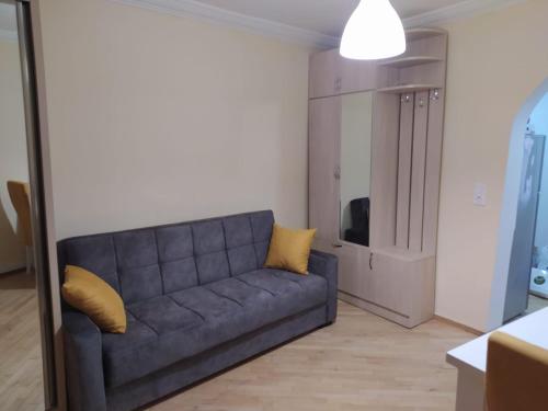 Apartment Dry Bridge