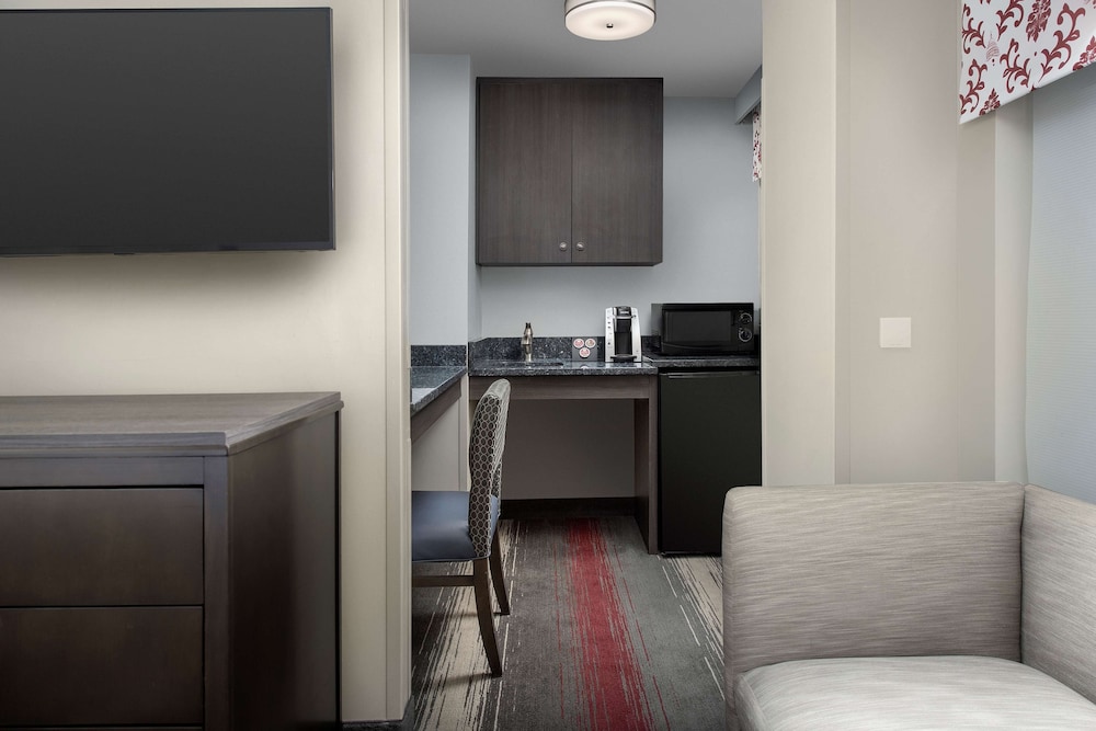 West End Washington DC Tapestry Collection by Hilton - photo 46