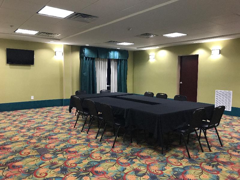 Holiday Inn Express & Suites Southport Oak Island Area by IHG - photo 53