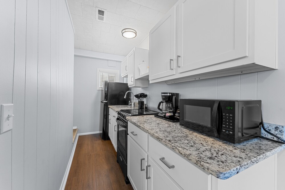 Silver Cove Resort on Table Rock unit 17 - photo 7