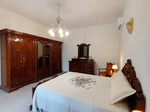 Scicli Country House Il Carrubo — 4-Star Luxury Hotel in Scicli, Italy