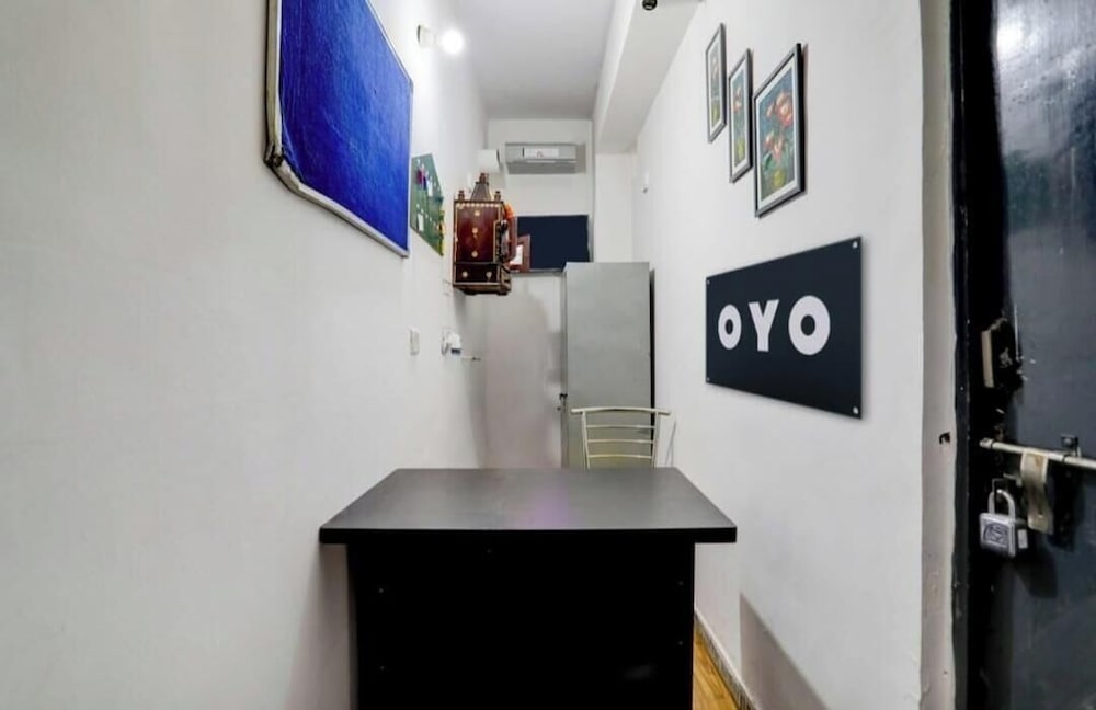 Malviya inn - last minute hotel in New Delhi