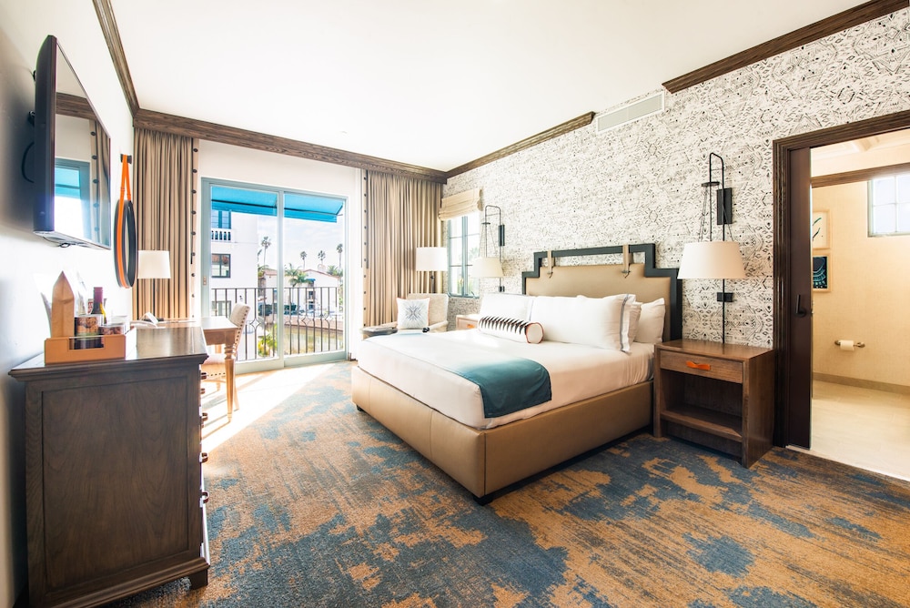 Harbor View Inn - photo 10