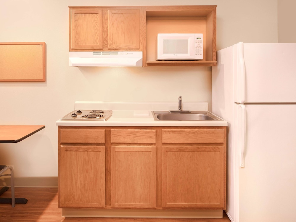Extended Stay America Select Suites Fayetteville Cliffdale - photo 47