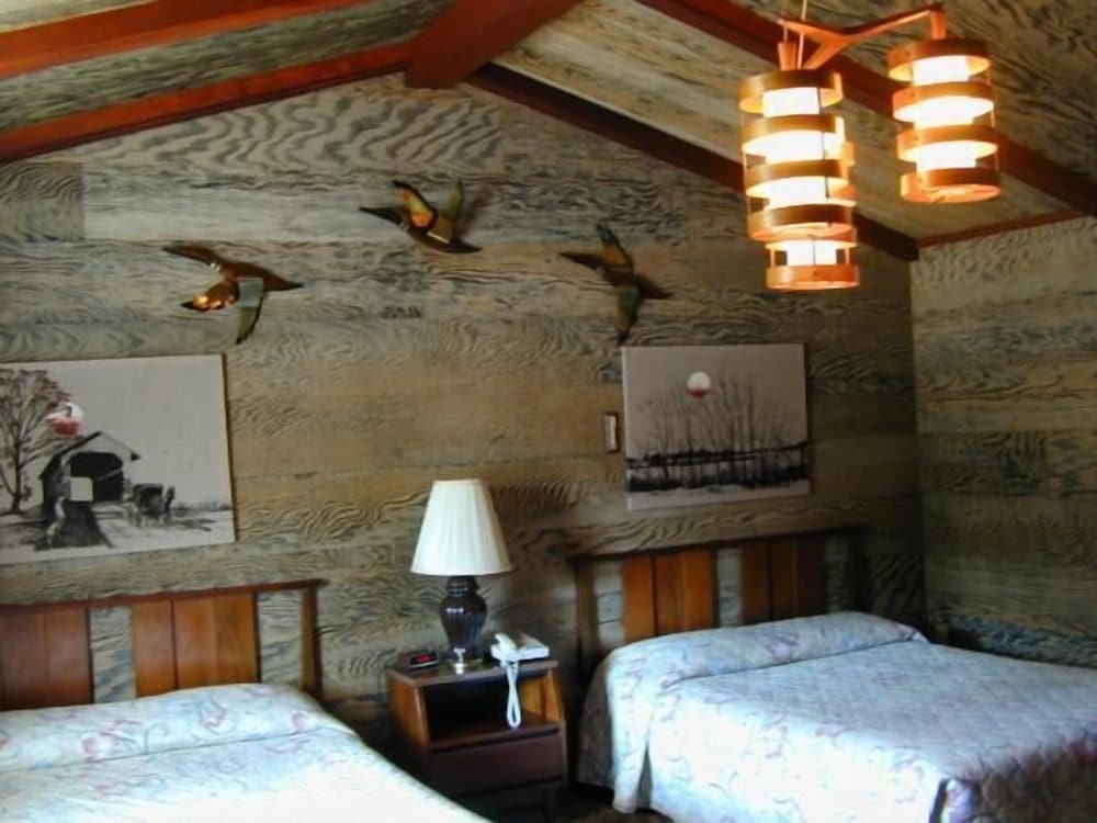 Woodland Motor Lodge - photo 16