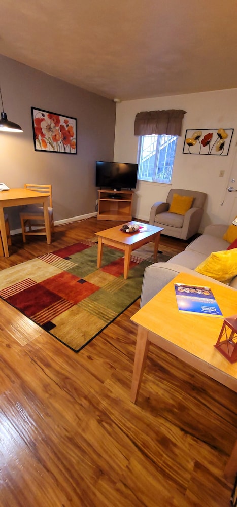 Affordable Corporate Suites of Overland Drive - photo 52