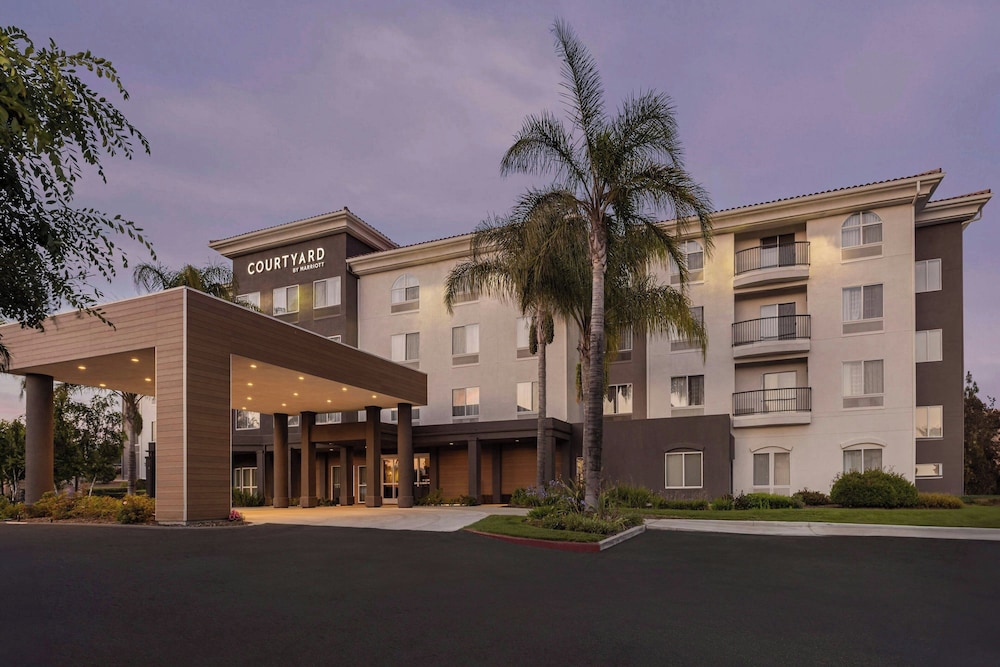 Courtyard by Marriott Ventura Simi Valley — hotel in Simi Valley