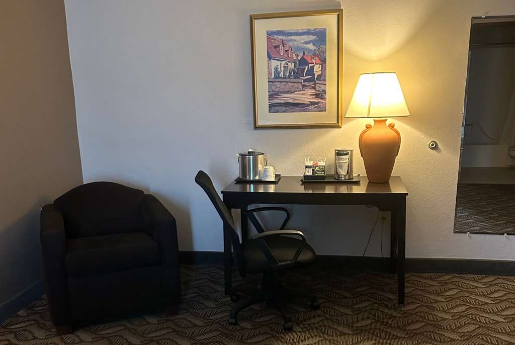 Wyndham Garden Madison Fitchburg - photo 18