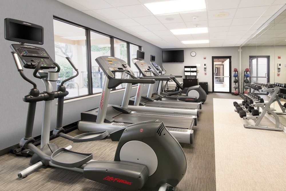 Courtyard by Marriott Dallas Plano in Legacy Park - photo 18