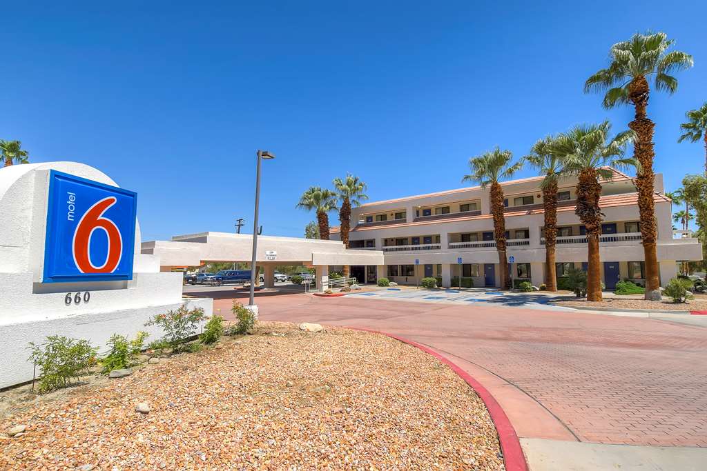 Motel 6 Palm Springs CA Downtown - photo 2