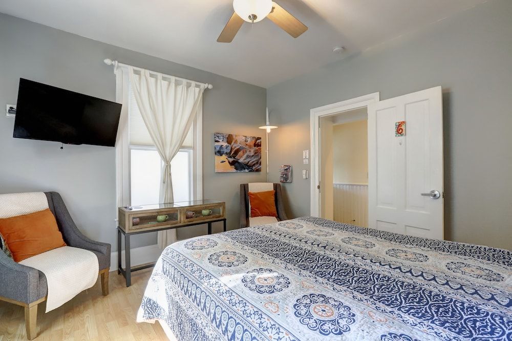 Broad Street Inn - photo 18