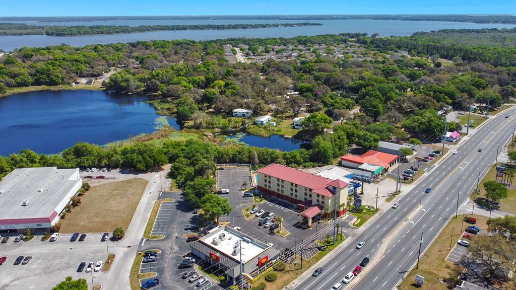 Wingate by Wyndham Leesburg Florida - photo 3