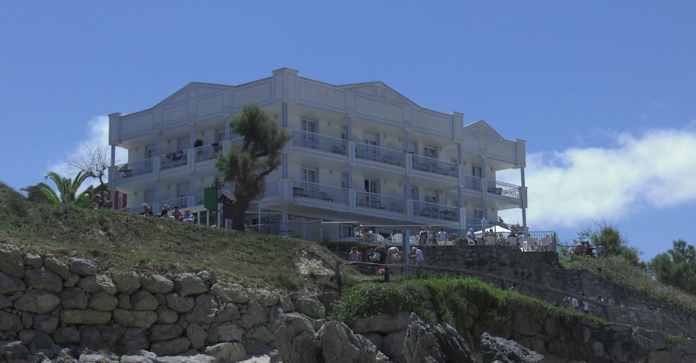 Hotel Pineda Playa in Noja, Spain
