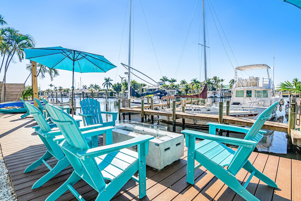 Latitude 26 Waterfront Boutique Resort Fort Myers Beach - carbon neutral hotel in Fort Myers Beach