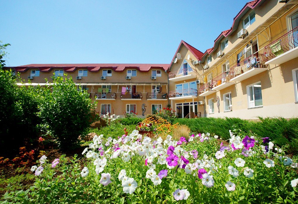 Tanzher - carbon neutral hotel in Unknown City
