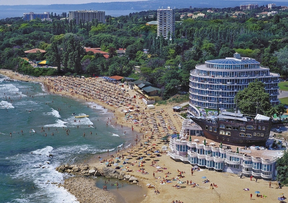 Sirius Beach Hotel & SPA in Varna, Bulgaria