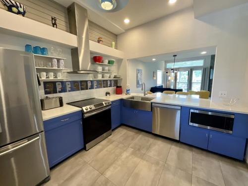 Mod And Fun Villa With Full Access To All Resort Amenities 9ewc 2 Bedroom Villa - photo 20