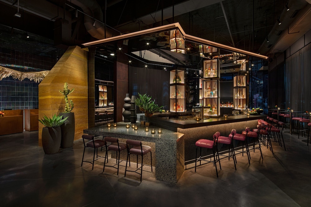 Moxy Downtown Los Angeles - photo 46