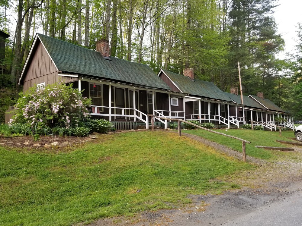 The Cabins at Healing Springs - photo 23