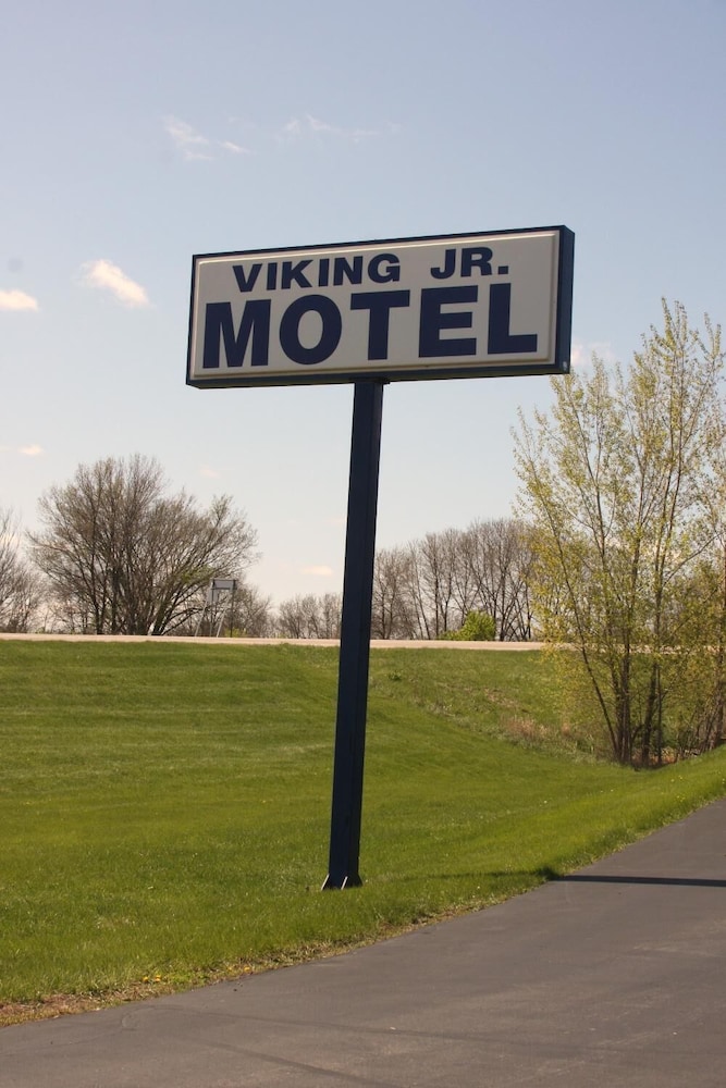 Viking Jr. Motel - photo 22