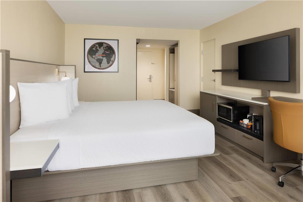 Ramada Plaza Resort & Suites by Wyndham Orlando Intl Drive - photo 28