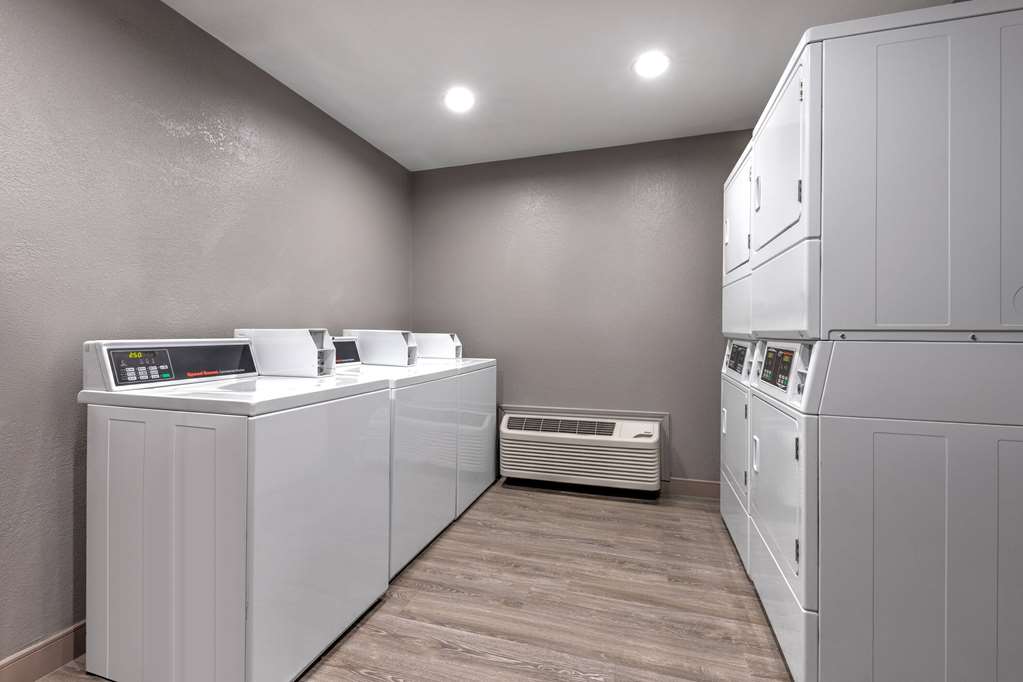 Hawthorn Extended Stay by Wyndham Bedford Dallas - photo 29