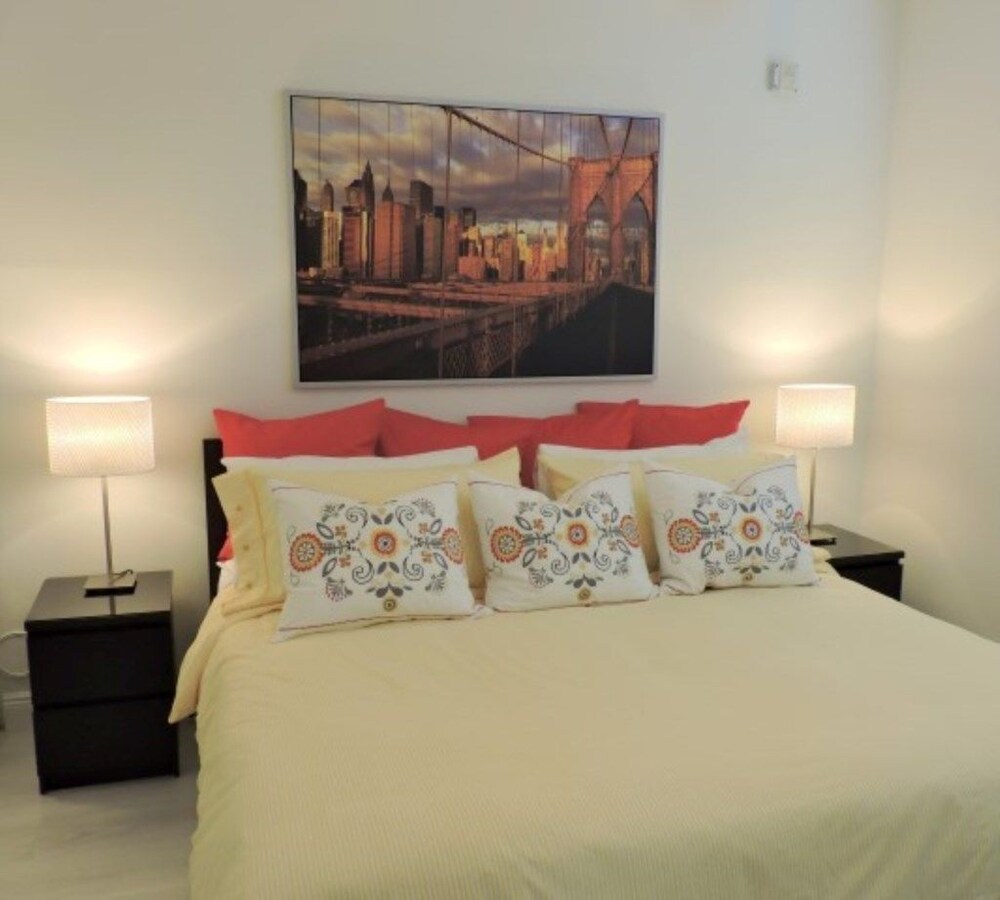 Windwood Beachside 303 on Hollywood Beach 3 2 for 8 Pool - photo 4