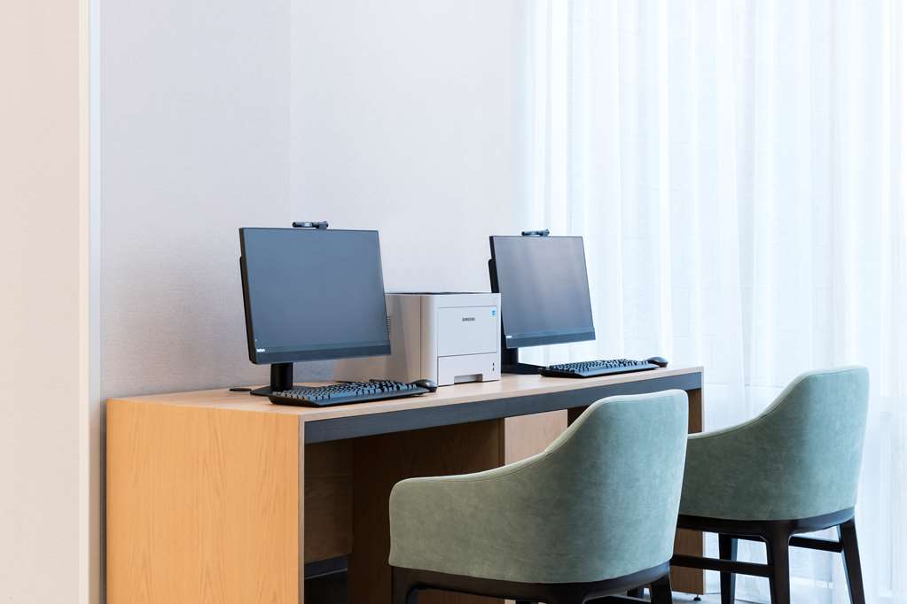 Hyatt House Tempe Phoenix University - photo 38
