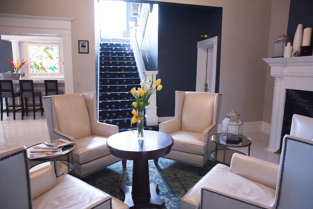 The Sterling Hotel - photo 34