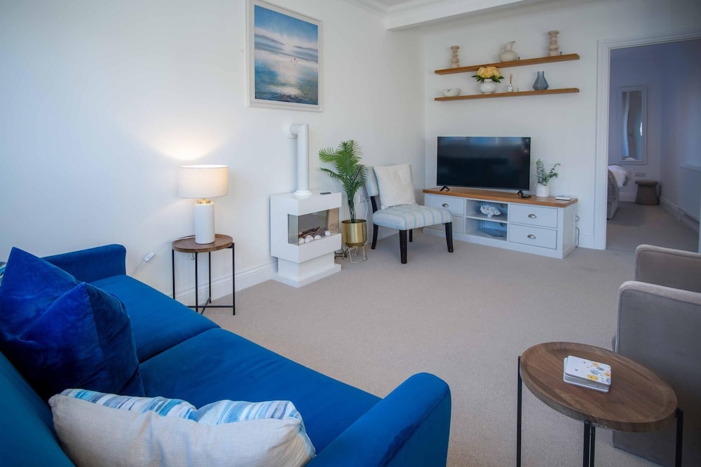 The Nook North Beach 1 Bedroom Apartment Tenby — 4-Star Luxury Hotel in Tenby, United Kingdom