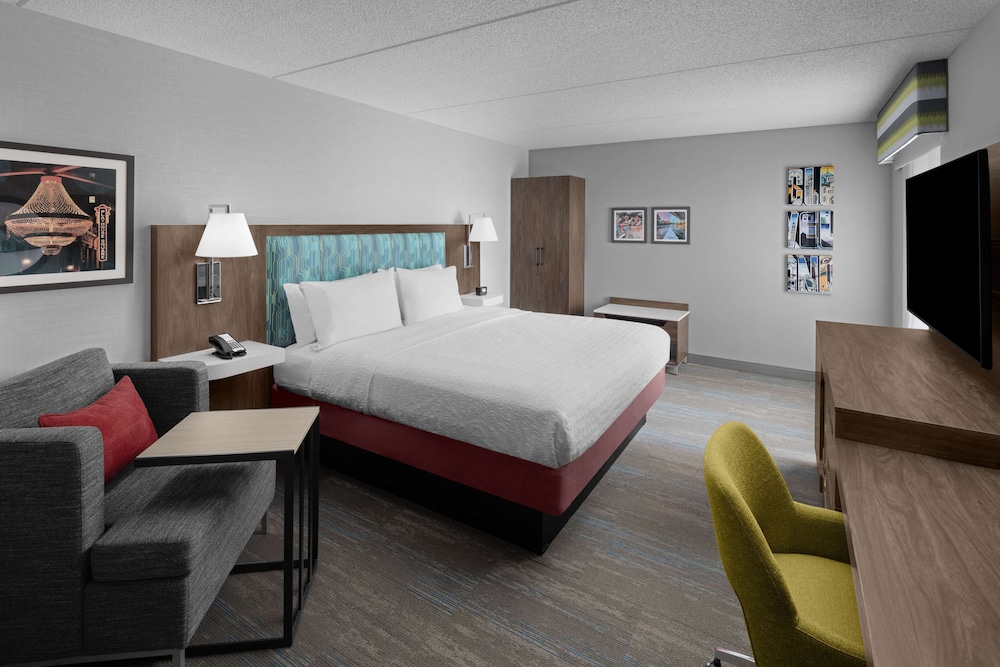 Hampton Inn Cleveland Downtown - photo 7