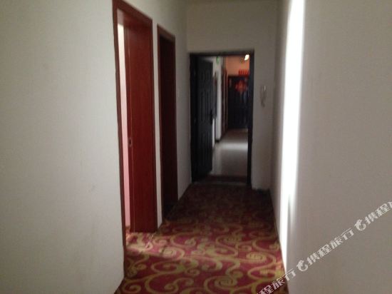 Xcjtbg - carbon neutral hotel in Xining