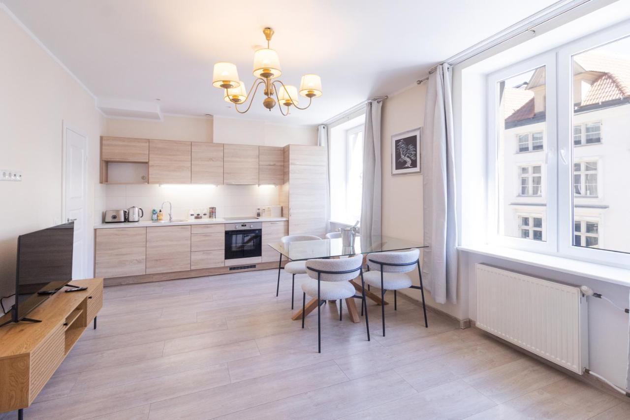 Revalia Old Town Hall Square Apartment