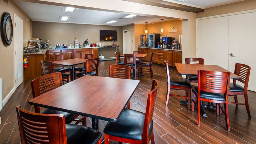 Best Western Shelbyville Lodge - photo 24