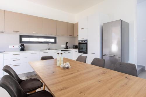 Nelia Panorama Villa