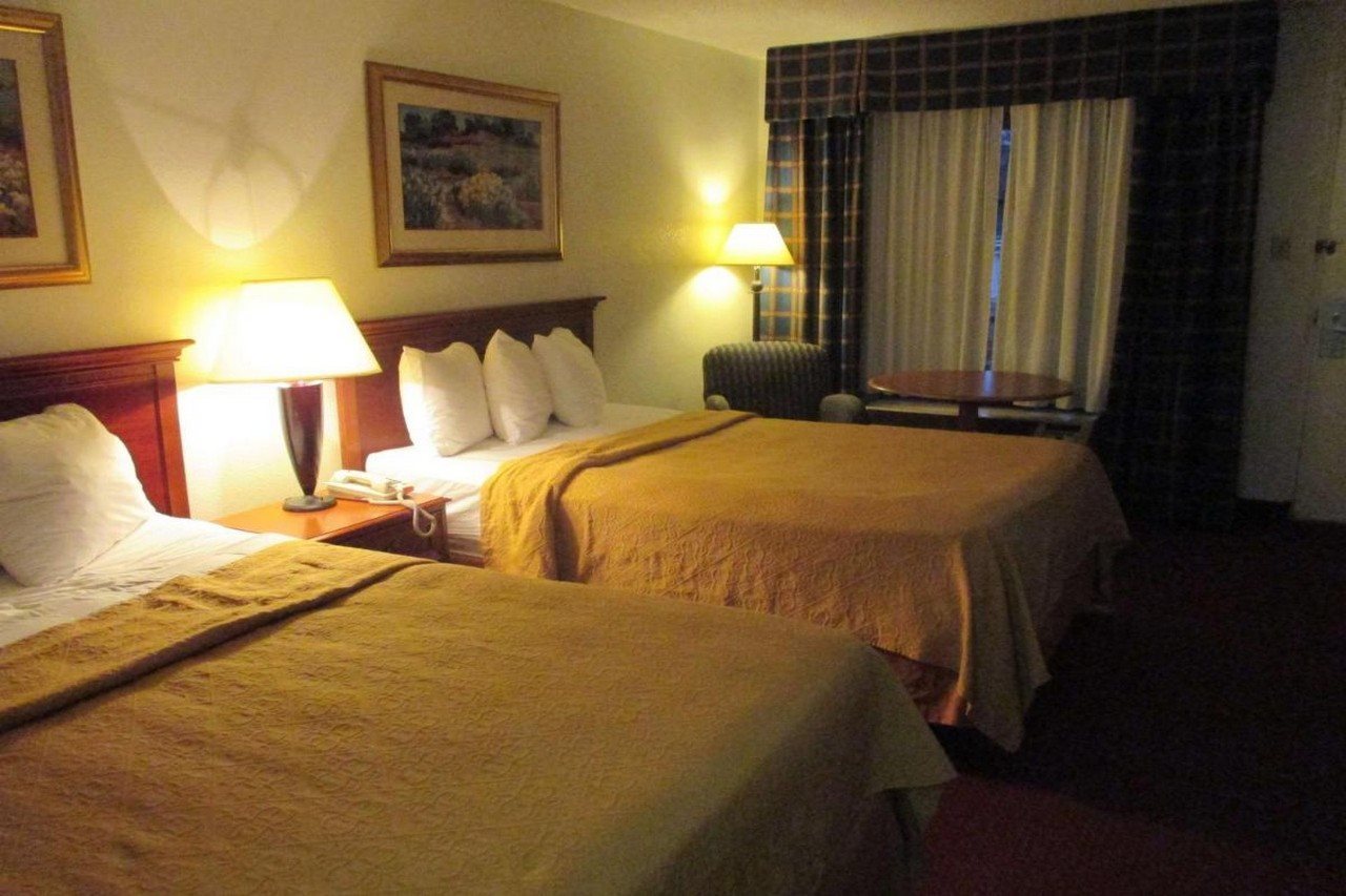 Travelodge by Wyndham Suffolk - photo 9