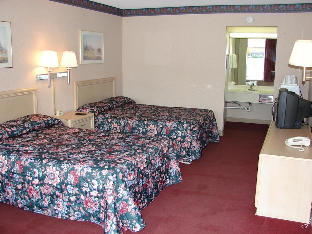 Green Valley Motel - photo 18