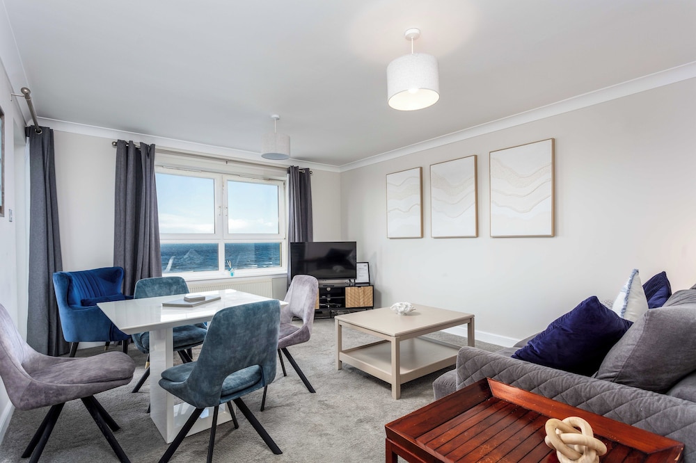 Carrick Retreat Donnini Apartments — 4-Star Luxury Hotel in Ayr, United Kingdom