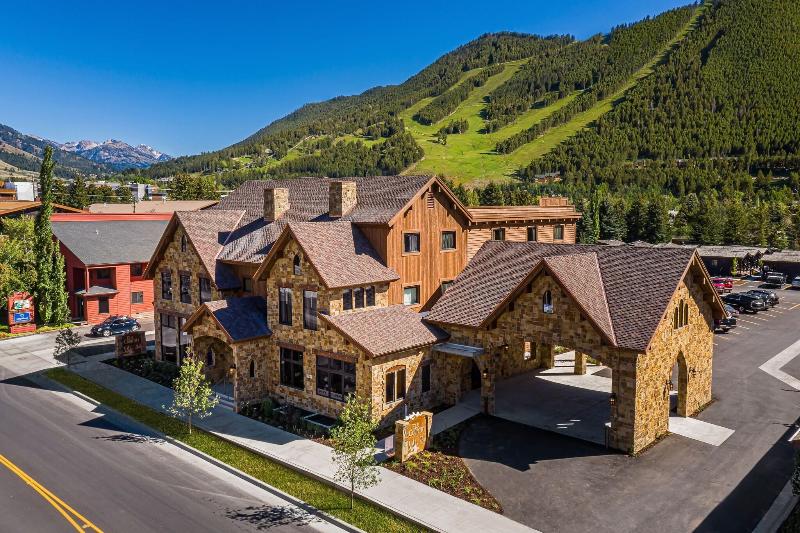 Elk Country Inn - photo 13