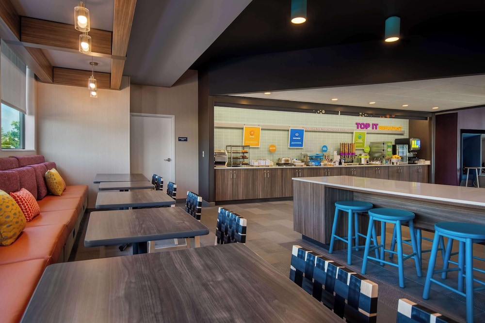 Tru by Hilton Merrillville - photo 27