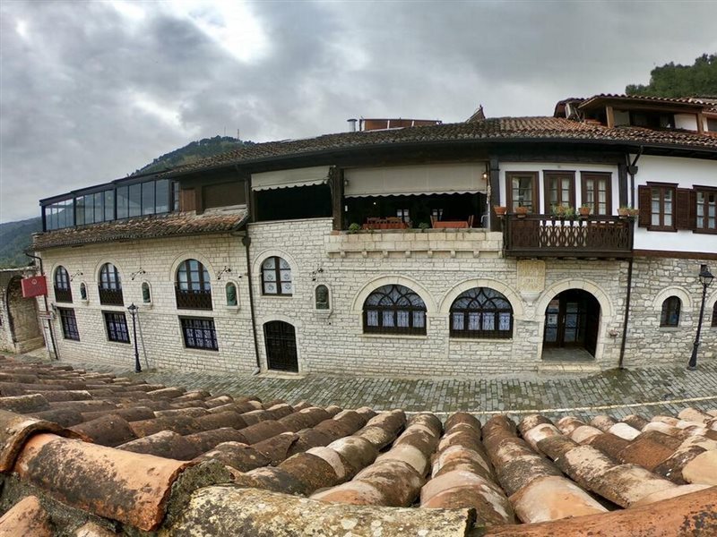 Hotel Mangalemi in Berat, Albania