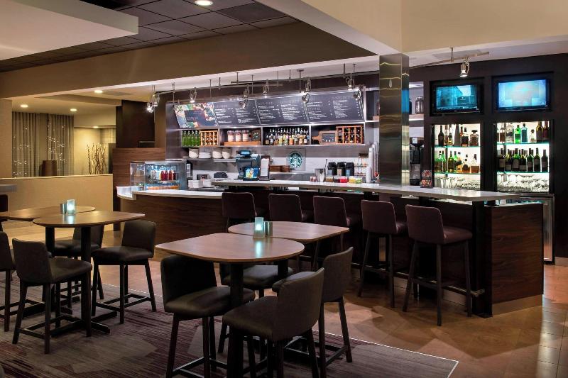 Courtyard Chicago Waukegan Gurnee - photo 126