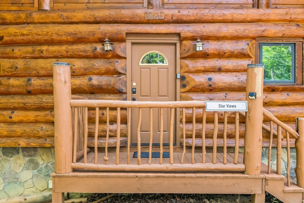 Star Views Secluded W mountain Views 2 Bedroom Cabin by Heavenly Views Resort - photo 31