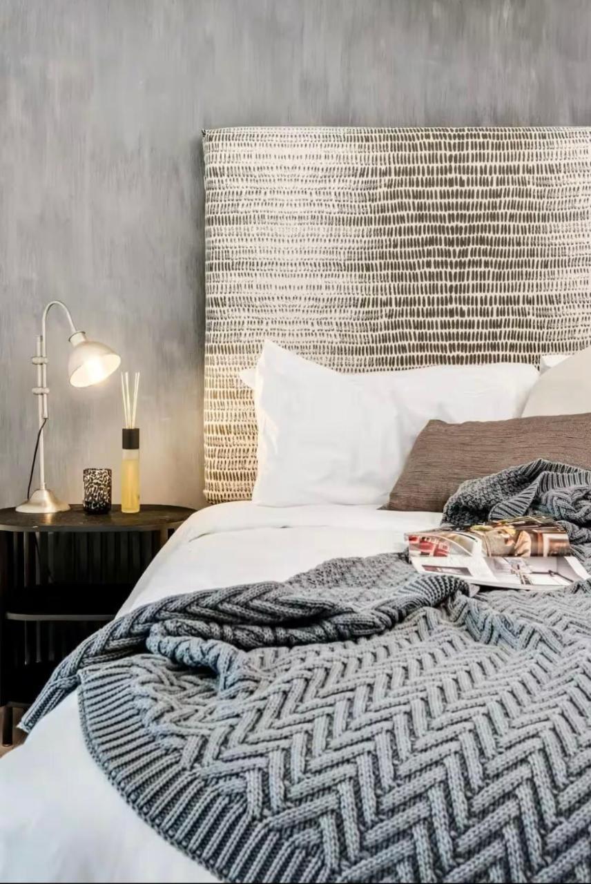 The Honeycomb a 3 Bed in de Waterkant with Hot Tub